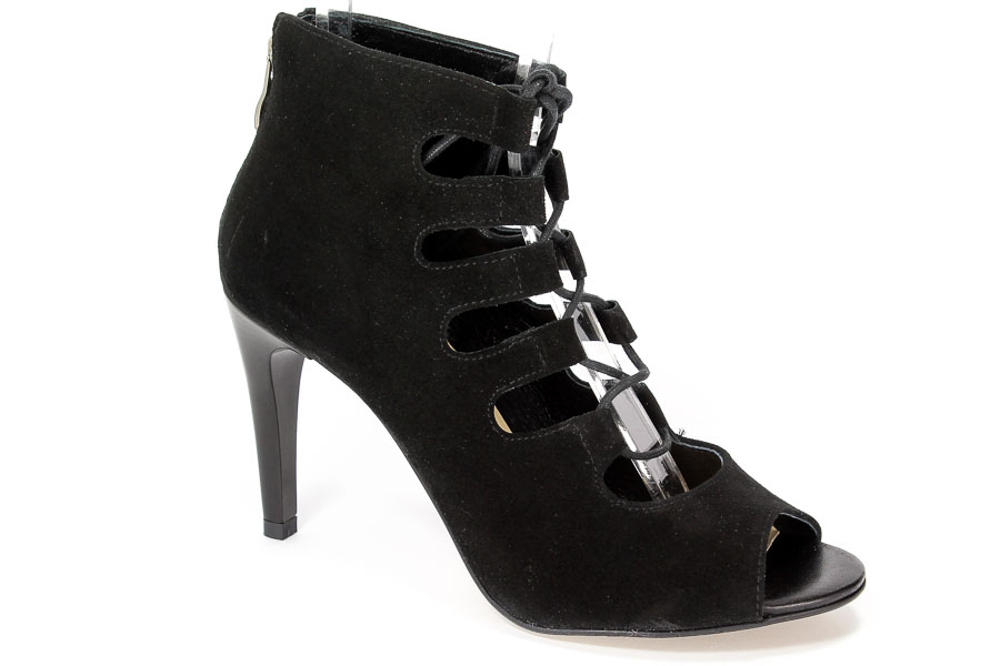 Botki Eksbut 36-4099-136 Czarny welur 
