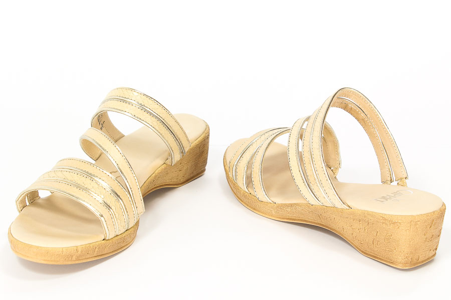 Klapki Caprice 9-27254-26 400 Beige