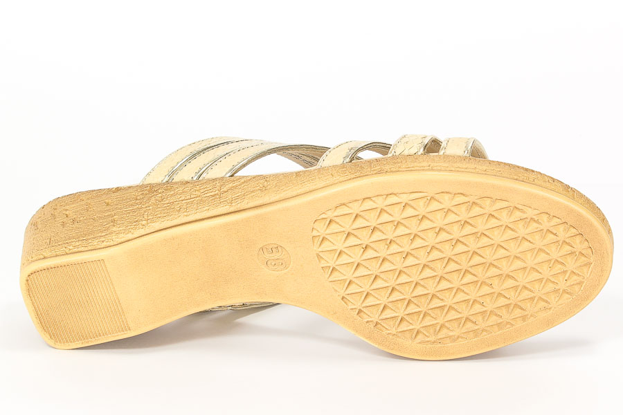Klapki Caprice 9-27254-26 400 Beige