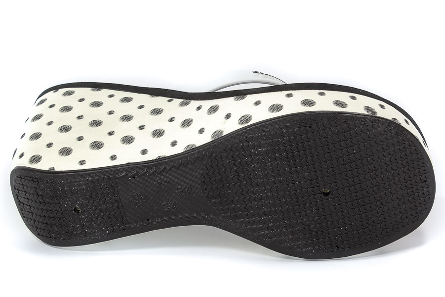 Klapki Ipanema 81707/41091 Black/White