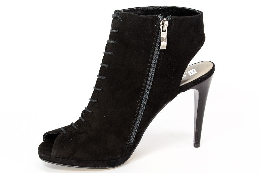 Botki Nessi 79306 Czarny19