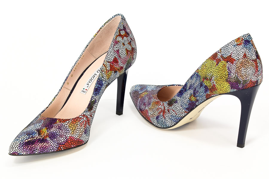 Czółenka Bravo Moda 1373 Kwiaty