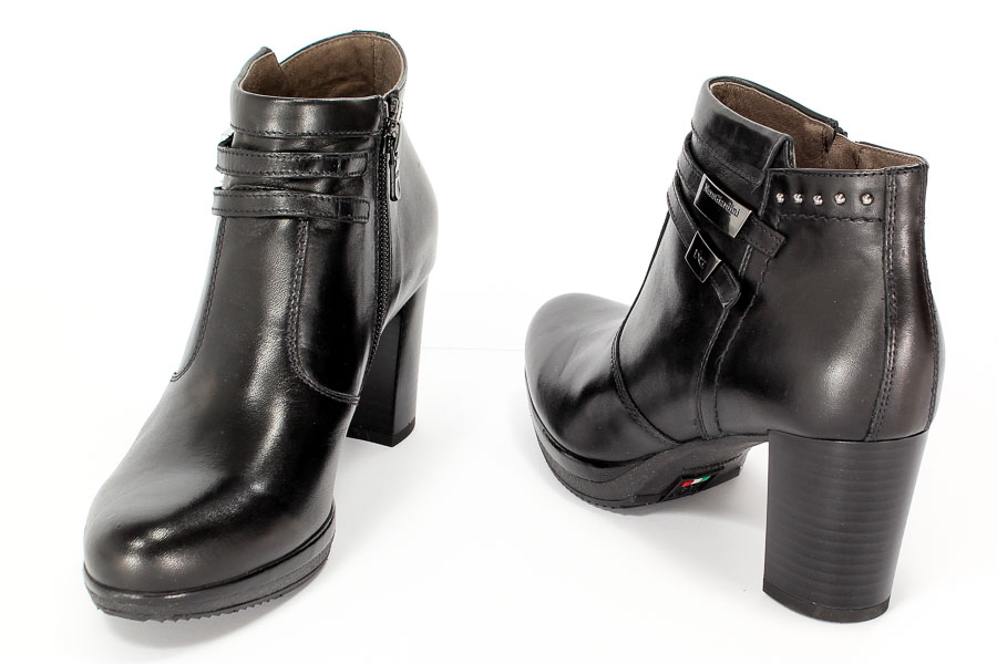 Botki Nero Giardini A616411D 100 Coracas Nero