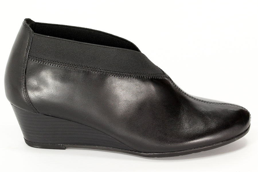 Półbuty Marco Tozzi 2-24308-27 002 Black Antic