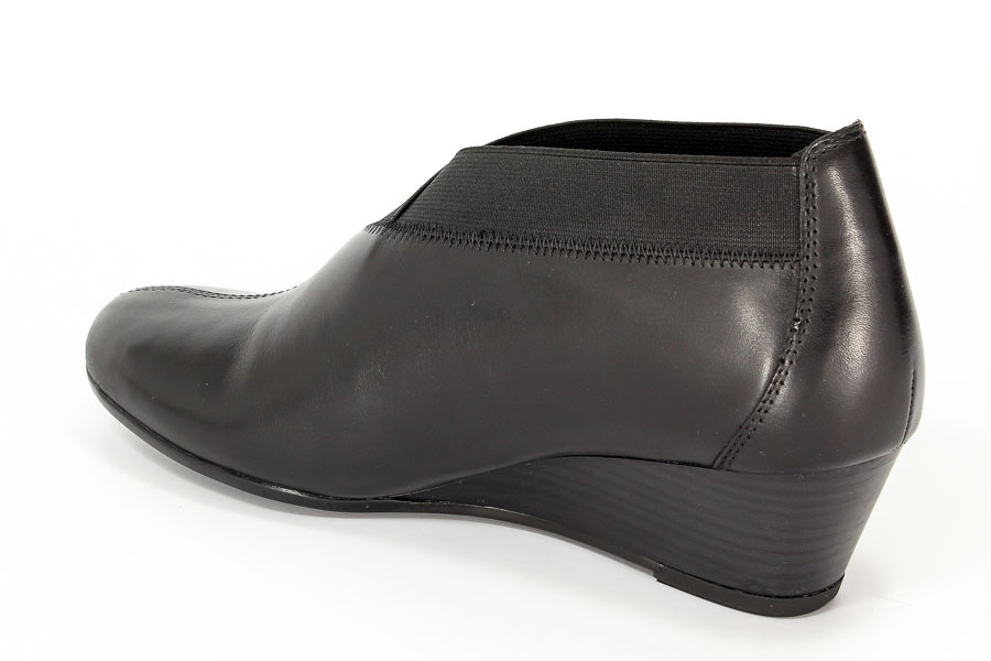 Półbuty Marco Tozzi 2-24308-27 002 Black Antic
