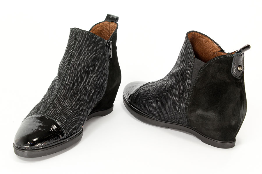 Trzewiki Hispanitas Hi63793 Lack Black/Lizard I6 Black