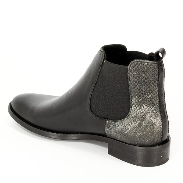 Trzewik Nessi 716/0 Czarny14+Srebro 22