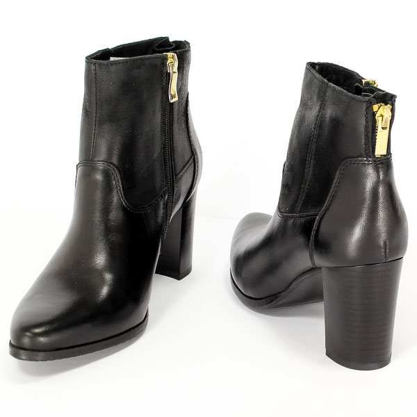 Simen Botki  8320 Sandro 04/S04 