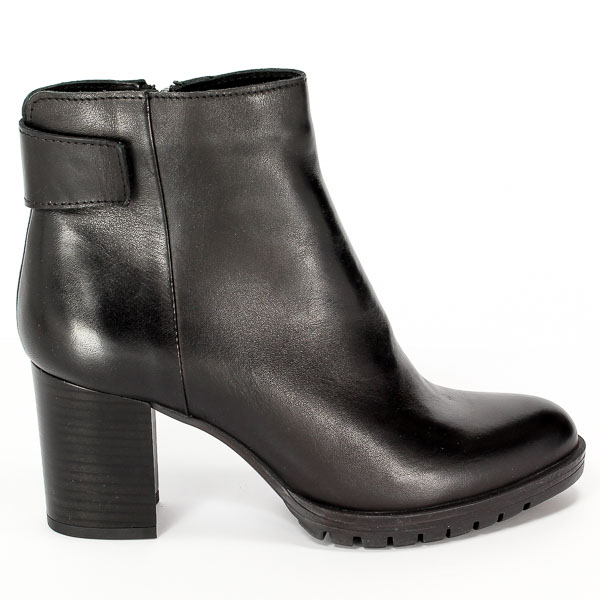 Simen Botki 8404 Sandro 04