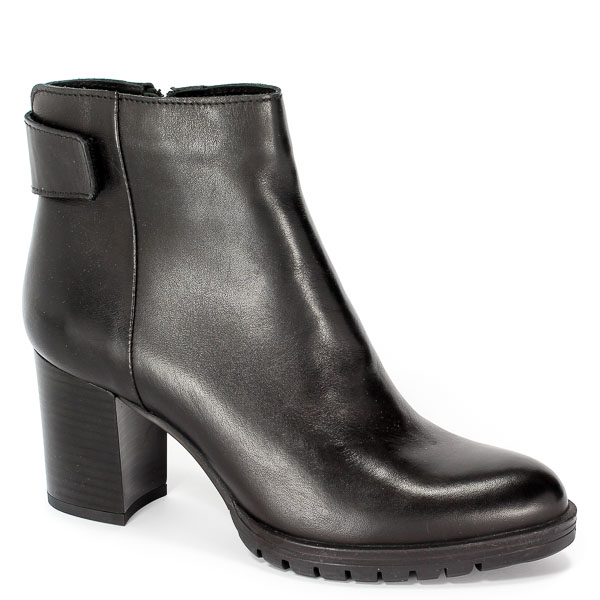 Simen Botki 8404 Sandro 04