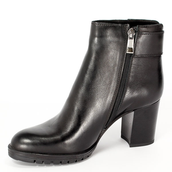 Simen Botki 8404 Sandro 04