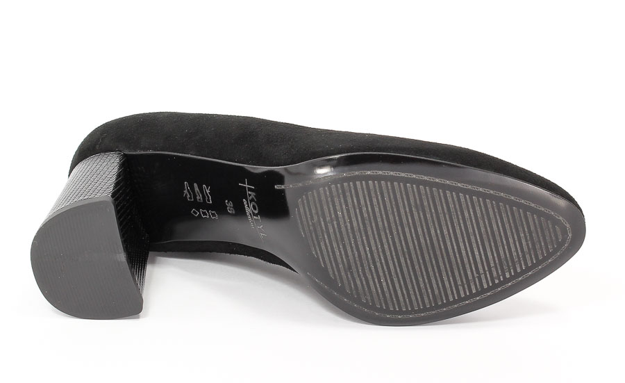 Czółenka Kotyl 7071 Czarny zamsz
