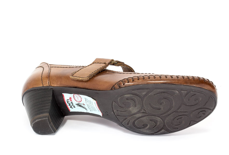 Czółenka Jana 8-24314-28 Muscat Antic.Prz