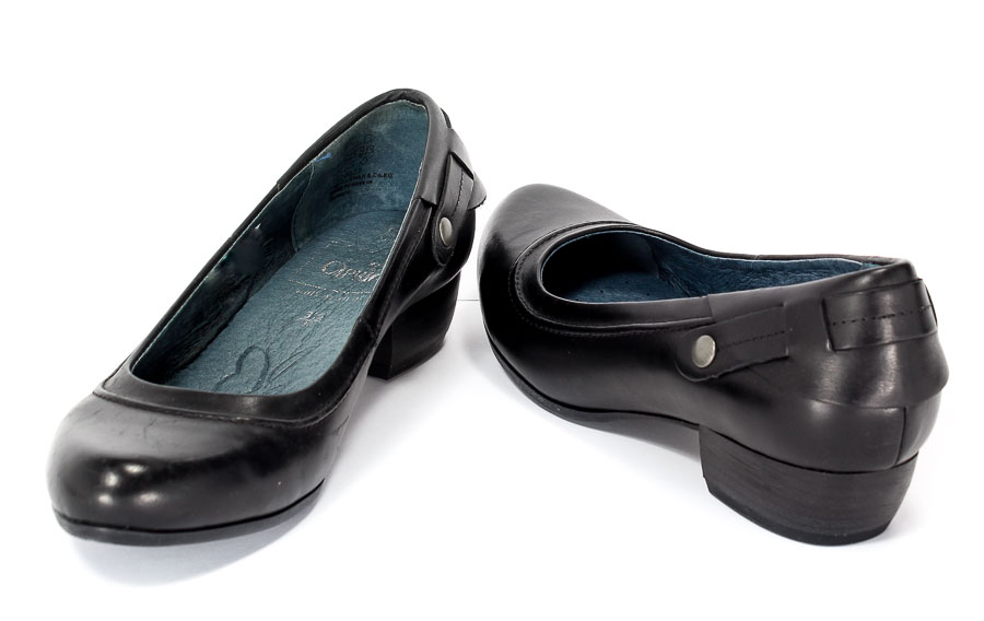 Czółenka Caprcie 9-22200-27 Black.Prz