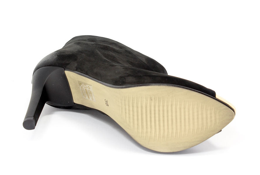 Botki letnie Carinii B3874-360-000-C23 Czarny