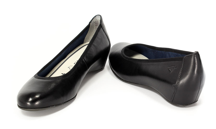 Czółenka Tamaris 1-22421-28 003 Black leather
