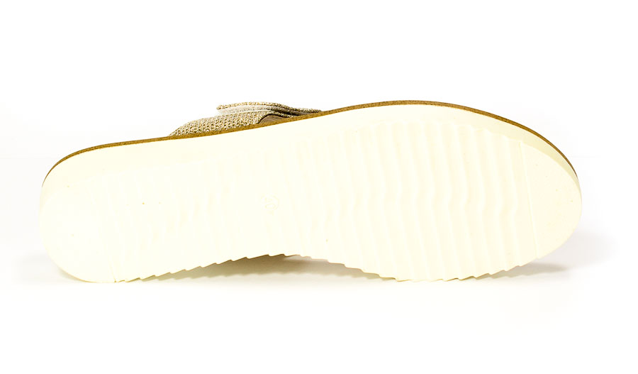 Klapki letnie Marco Tozzi 2-27101-28 989 Platinium metal