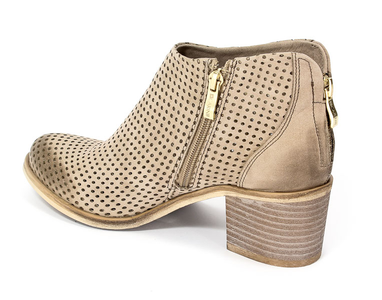 Botki Carinii letnie  B3016/M-H70-000-000-861 Szary