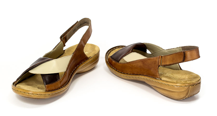 Sandały Rieker 60832-25 Brown Combination