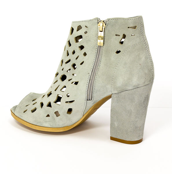 Botki Letnie Carinii B3976-J94-000-000-C36 Szary