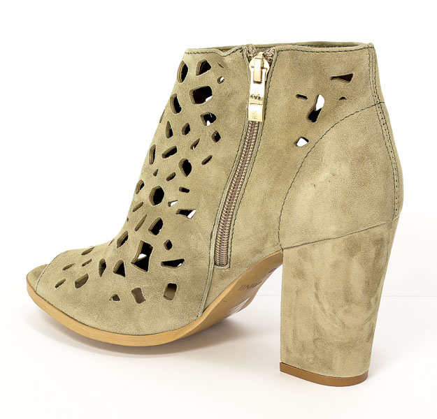 Botki Letnie Carinii B3976-I94-000-000-C36 Oliwka