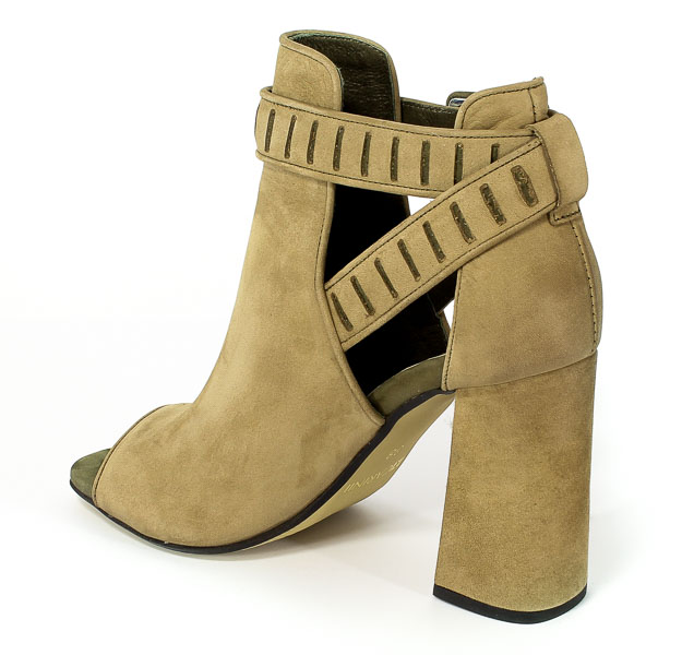Botki Letnie Carinii B3893-J69-I43-000-000 Zielony