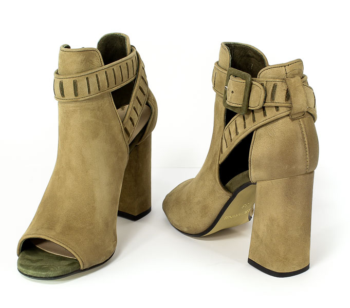 Botki Letnie Carinii B3893-J69-I43-000-000 Zielony