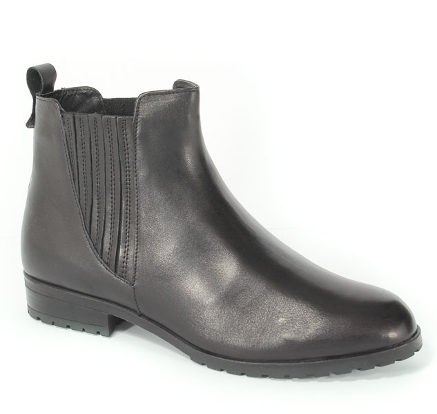 Trzewiki Caprice 9-25352-29 022 Black Nappa