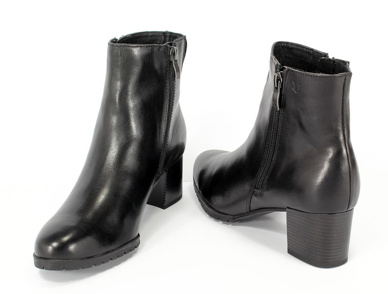 Trzewiki Caprice 9-25461-29 022 Black Nappa