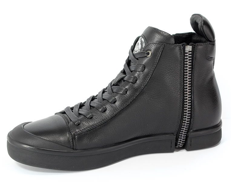 Trzewiki Brooman John Doubare M5761-1 Black