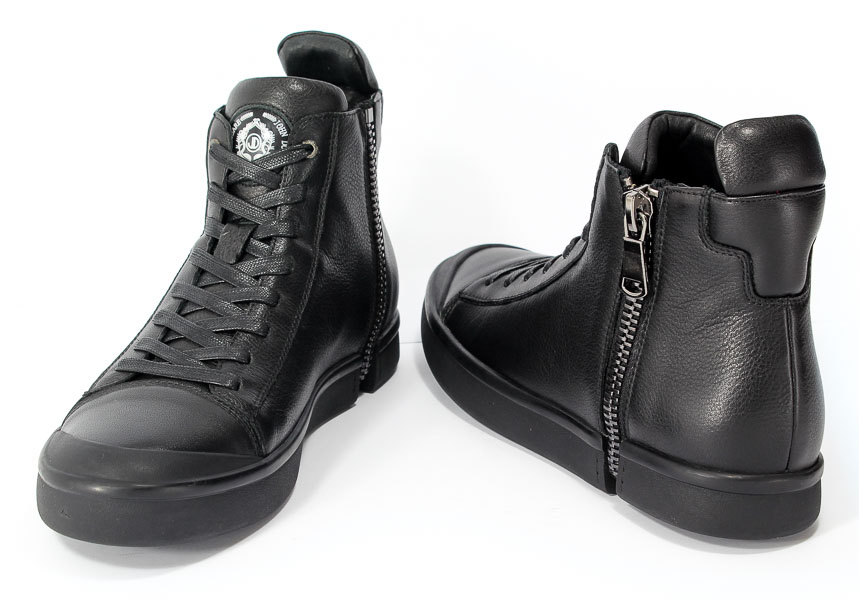 Trzewiki Brooman John Doubare M5761-1 Black