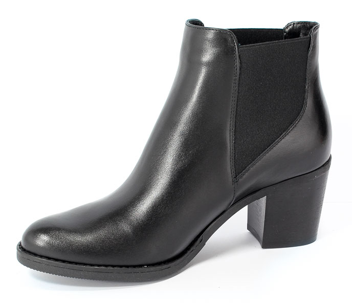 Botki Uncome 25077 Nero