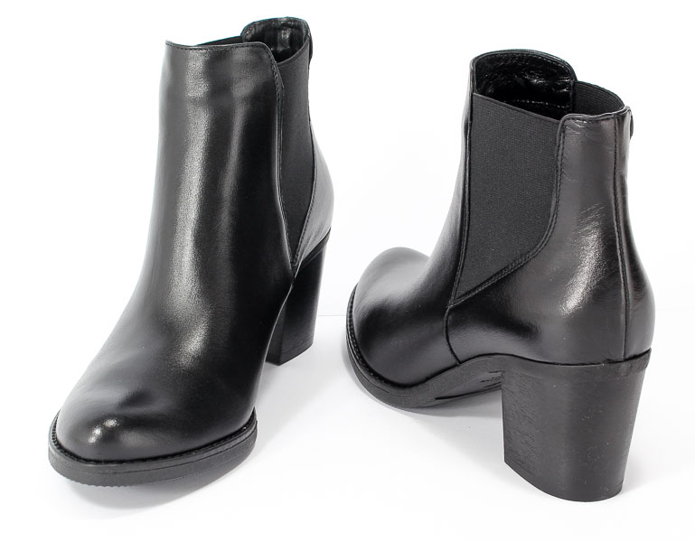 Botki Uncome 25077 Nero