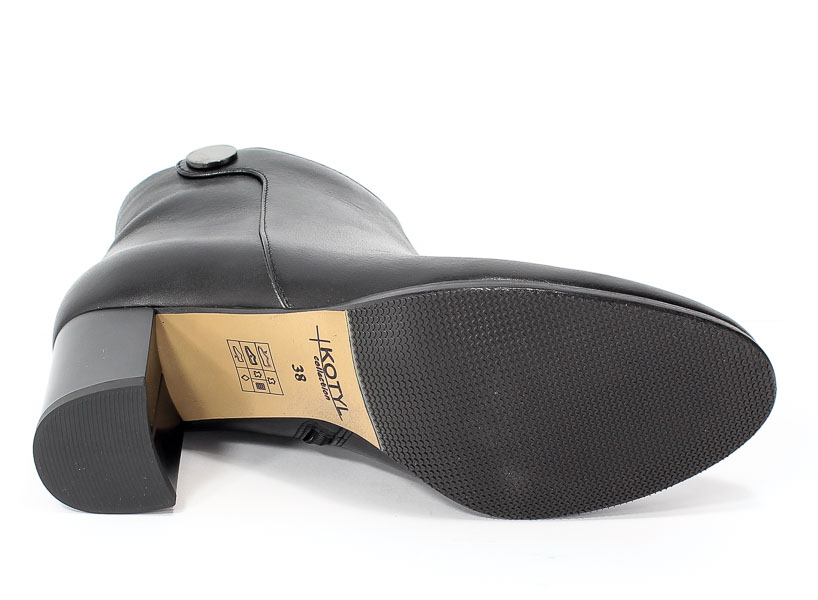 Botki Kotyl 5511 Czarny Lico
