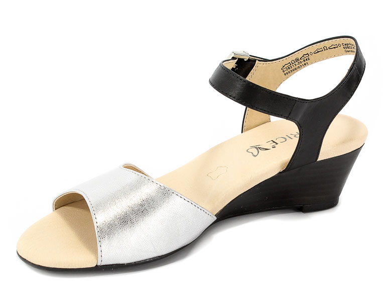 Sandały Caprice 9-28213-20 942 Silver/Black