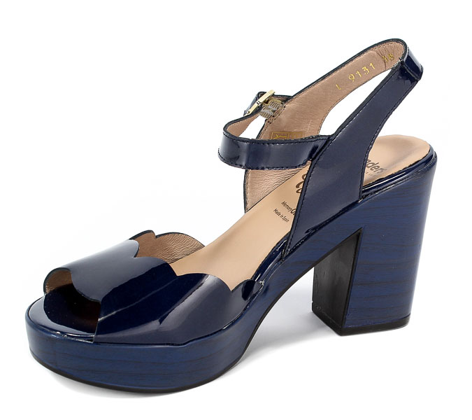 Sandały Wonders L-9131 Charol Baltic