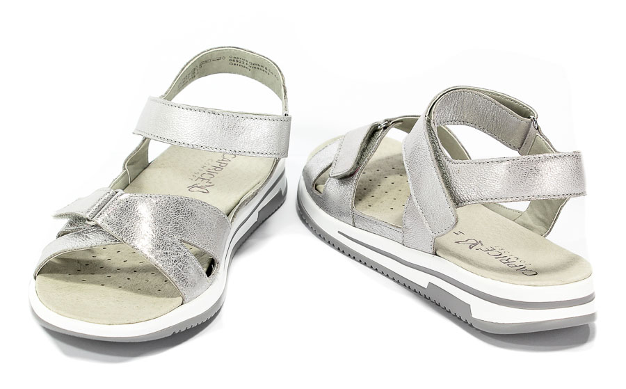 Sandały Caprice 9-28610-20 920 Silver Metal