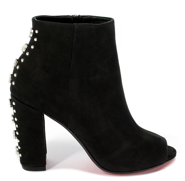 Botki Letnie Carinii B4415-360-000-000-C15 Czarny