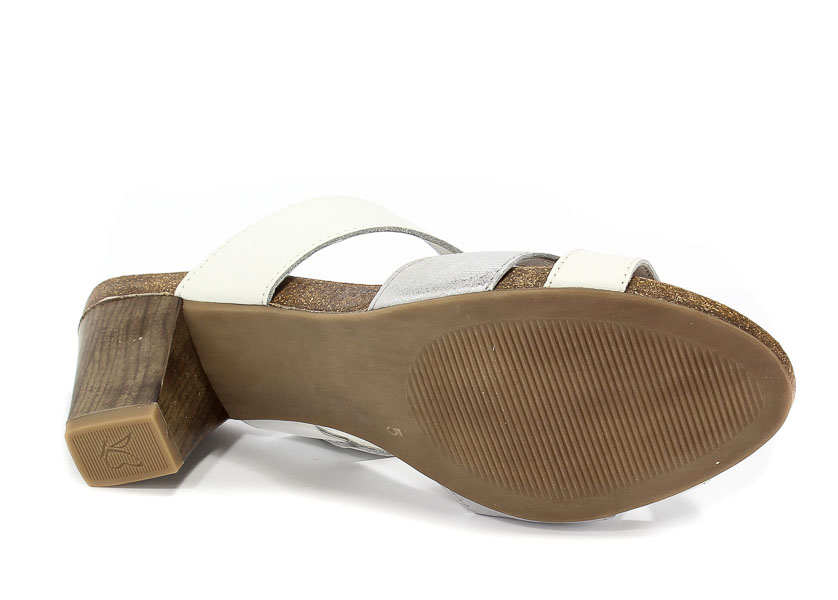 Klapki Caprice 9-27210-20 191 White/Silver
