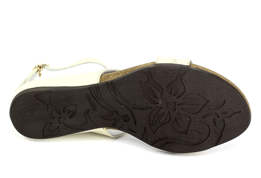 Sandały Carinii ST4571-187-000-000-B02 Biały