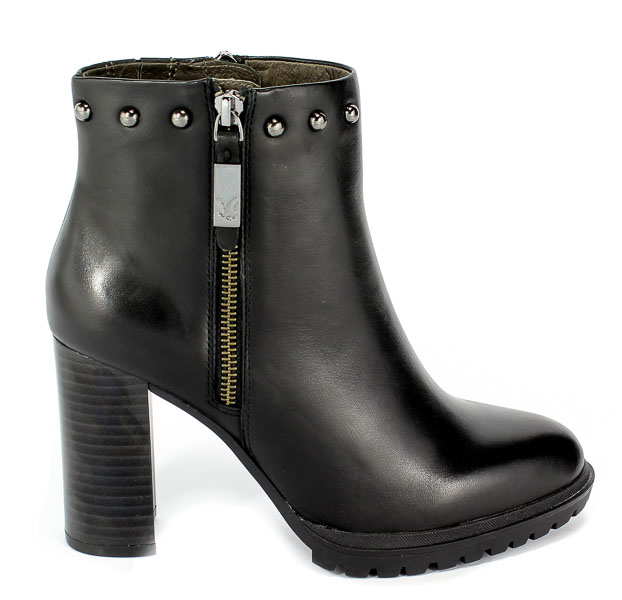 Trzewiki Caprice 9-25410-21 022 Black Nappa