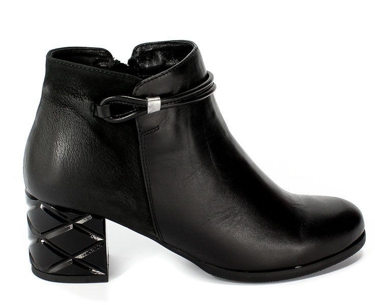 Botki Libero 9650 8/25