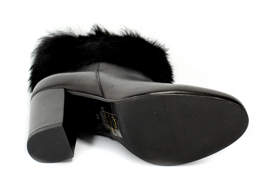 Botki CheBello 2115-002-000-MIC-S07 Czarny