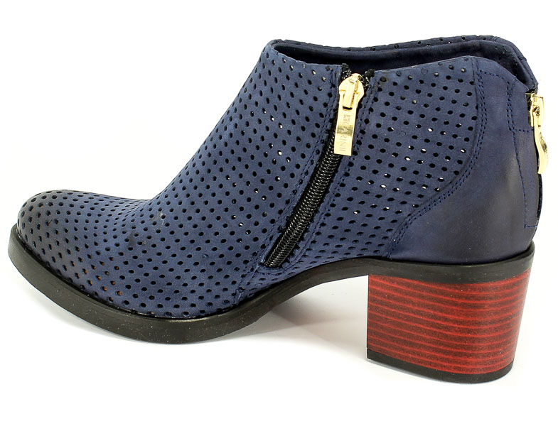 Botki Letnie Carinii B3016/MN-690-000-000-861 Granat