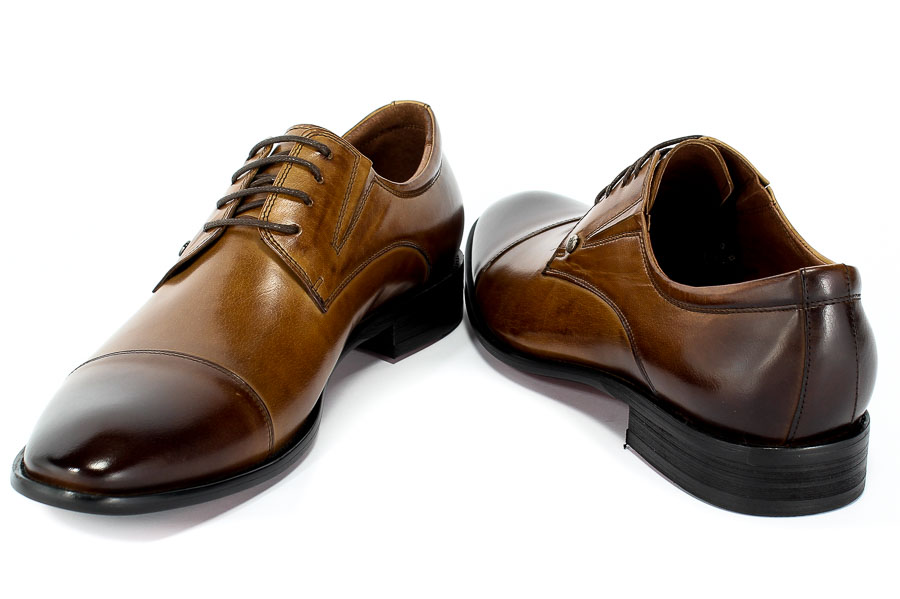 Półbuty Brooman H8089158 Brown