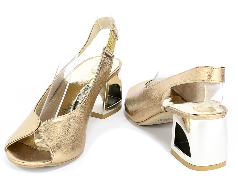 Sandały CheBello 2291-102-000-PSK-S22 Złoty