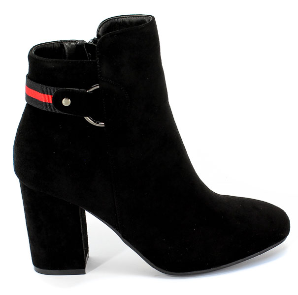 Botki Sokolski HX Z19-24 BLK N Czarny