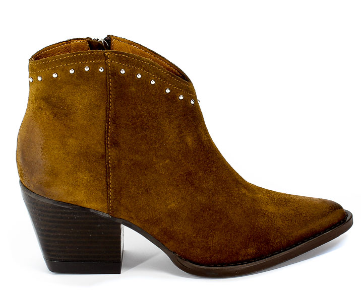 Botki Carinii B5291-M49-000-000-D64 Rudy Skóra