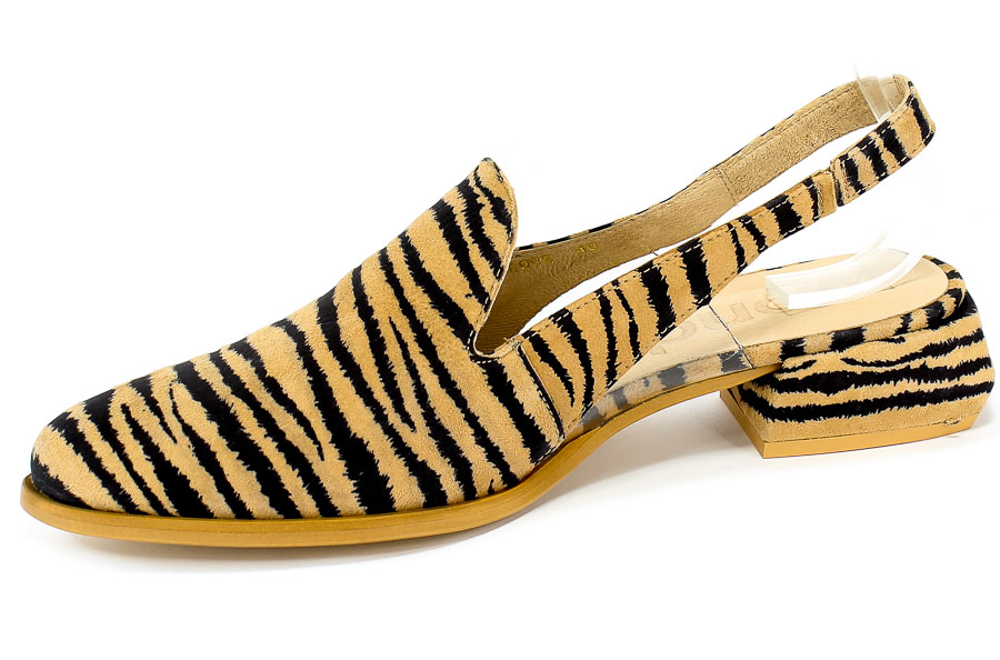 Sandały Wonders C-6002 Zebra Sand Brązowy Skóra