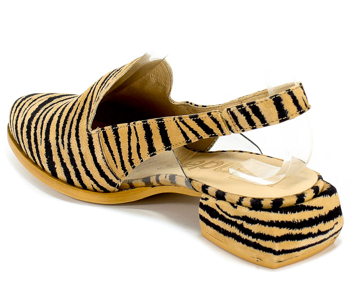 Sandały Wonders C-6002 Zebra Sand Brązowy Skóra